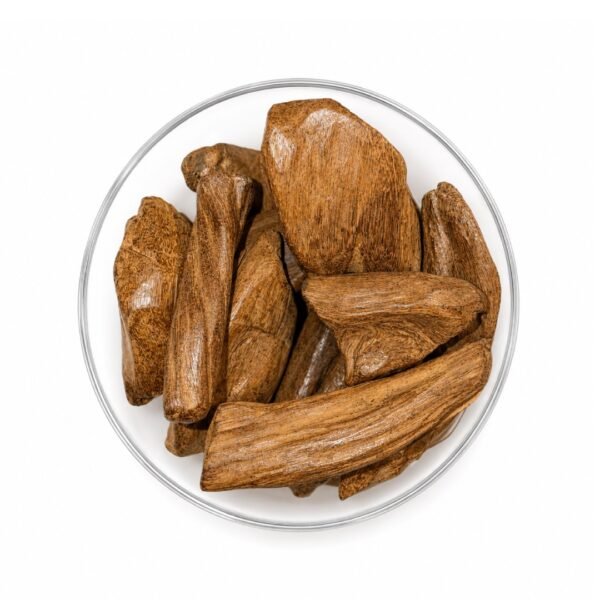 العود الطبيعي والمعطر